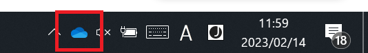 OneDrive:画面右下のタスクバーからOneDriveのアイコンをクリック